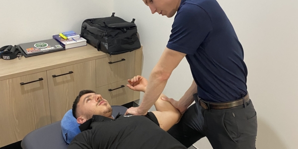 Seth Providing Physiotherapy in Waverley